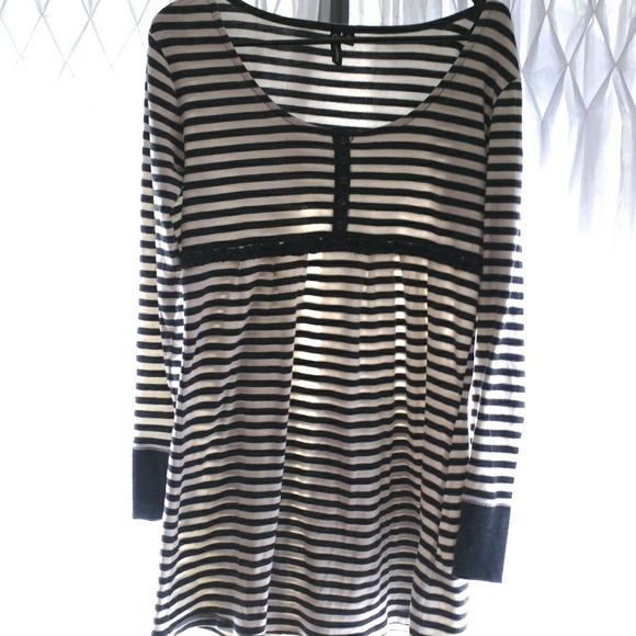 Striped Sweater Dress - Picture 4 of 5